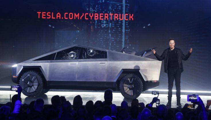 Ελον Μασκ: Παρά το φιάσκο, ανακοίνωσε ότι έχουν γίνει 146.000 παραγγελίες για το Cybertruck της Tesla