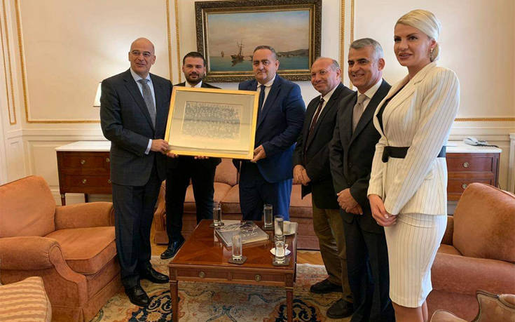 Δένδιας: Η Ελλάδα σταθερά δίπλα στην ελληνική εθνική μειονότητα στην Αλβανία
