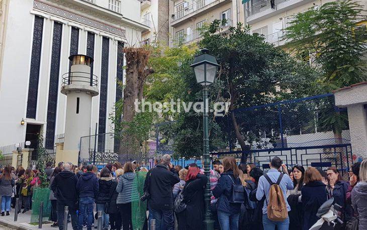 Θεσσαλονίκη: Κοσμοσυρροή για μια ξενάγηση στο «σπίτι» των Μασόνων