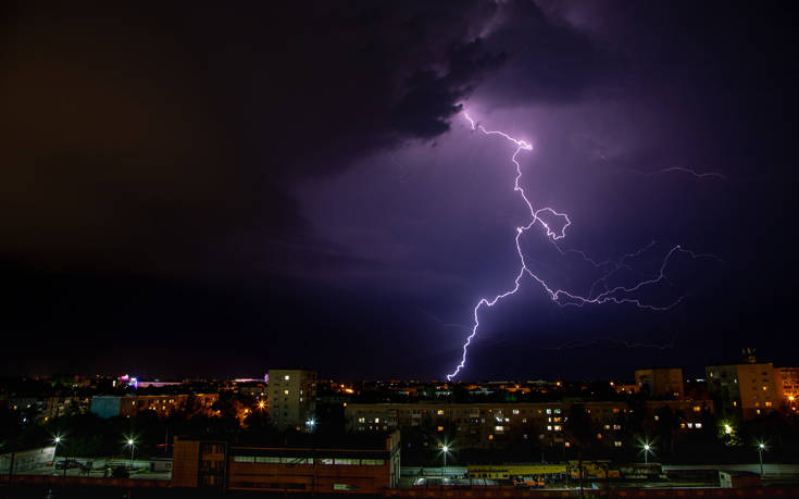 Έκτακτο δελτίο επιδείνωσης του καιρού: Καταιγίδες και χαλαζοπτώσεις από το πρωί της Τετάρτης