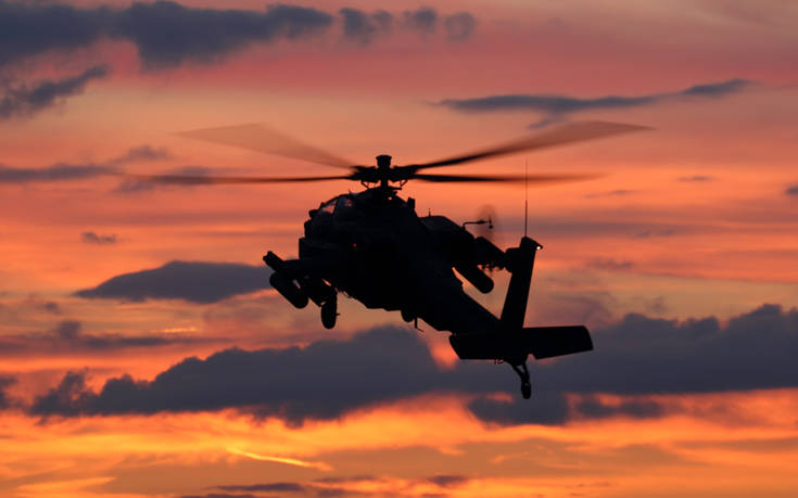 Στρατιωτικό ελικόπτερο συνετρίβη στην Αδριατική