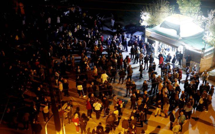 Διαβατά: Πολίτες κινήθηκαν προς το κέντρο φιλοξενίας – Εμποδίστηκαν από αστυνομικές δυνάμεις