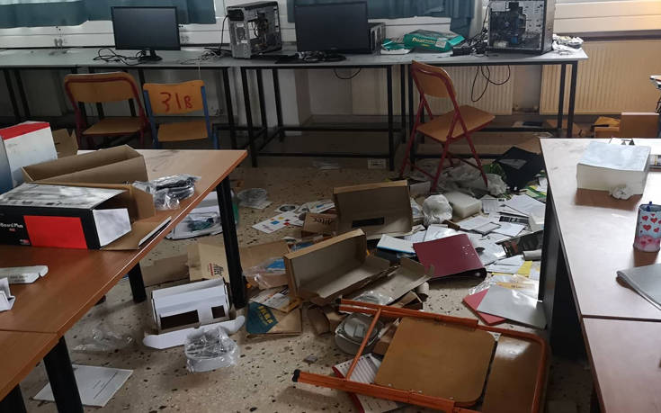 Εικόνες καταστροφής σε σχολείο της Χαλκιδικής μετά από μαθητική κατάληψη