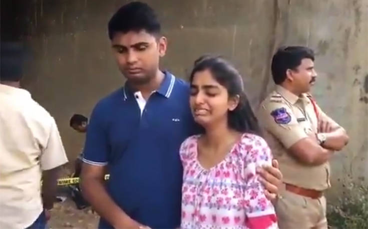 Νέο σοκ στην Ινδία: Βίασαν 26χρονη και την έκαψαν ζωντανή