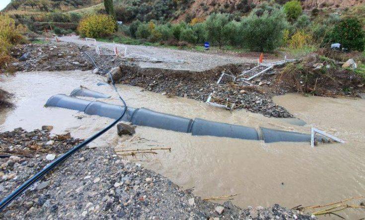 Κύπρος: Κατέρρευσε υπό κατασκευή γέφυρα λόγω βροχής