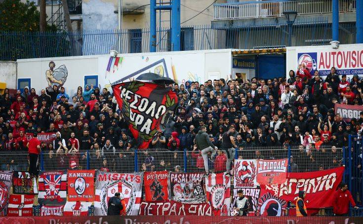 Χωρίς τον κόσμο του ο Ολυμπιακός στο Αγρίνιο