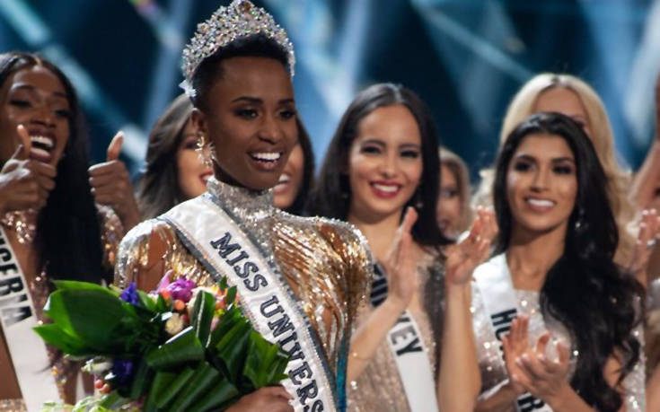 Miss Universe 2019: Η νικήτρια από τη Νότια Αφρική και το ηχηρό μήνυμα που της χάρισε το στέμμα