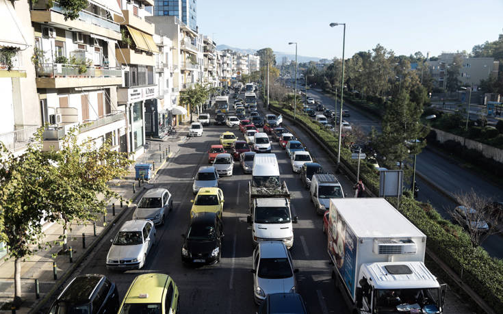 Τέλη κυκλοφορίας με το μήνα: Άνοιξε η πλατφόρμα myCar για την ψηφιακή άρση ακινησίας των οχημάτων