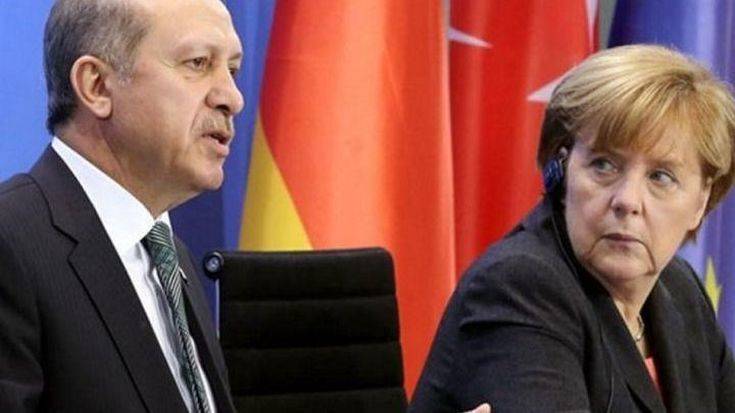 Έκτακτη επικοινωνία Μέρκελ – Ερντογάν για τη Λιβύη