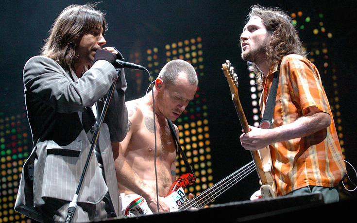 Επιστρέφει ξανά στους Red Hot Chili Peppers ο Τζον Φρουσιάντε