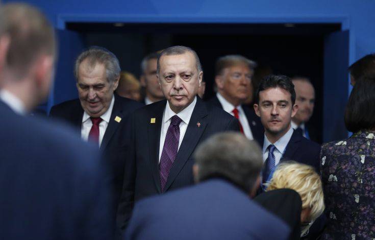 Πώς εξήγησε ο Ερντογάν την υποχώρηση στο θέμα του σχεδίου του ΝΑΤΟ για τη Βαλτική