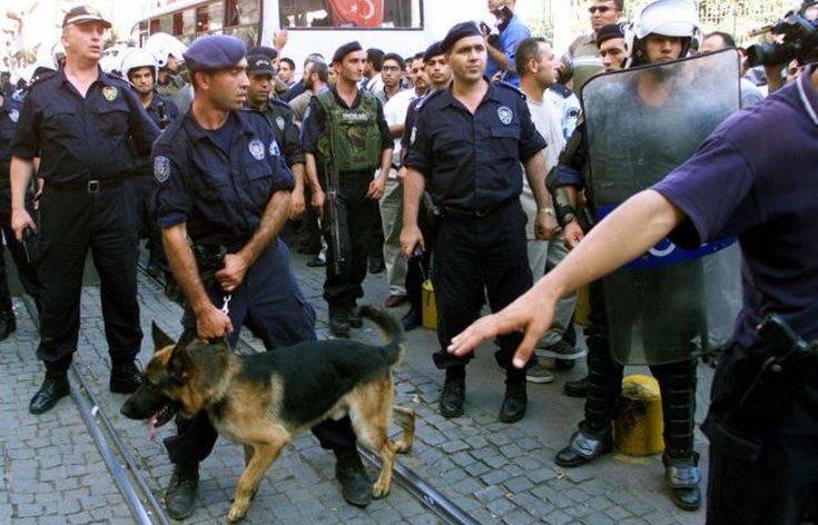 Τουρκία: Η αστυνομία συνέλαβε 20 άτομα, φερόμενα ως μέλη του Ισλαμικού Κράτους