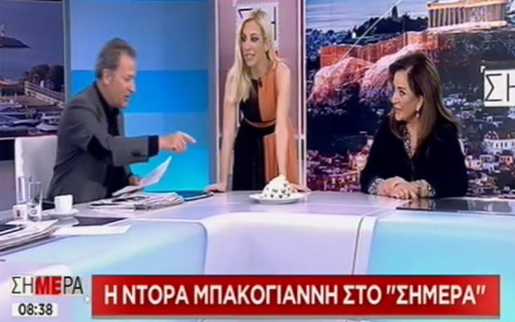 Η Ντόρα Μπακογιάννη, οι κουραμπιέδες και η «ενδοοικογενειακή» αμφισβήτηση