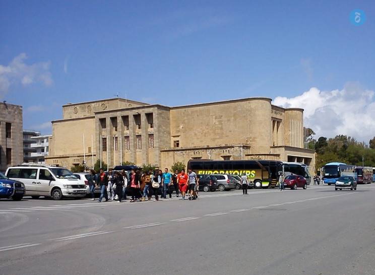 Η Ρόδος υποχωρεί στις προτιμήσεις των μαθητών για τις πενθήμερες εκδρομές