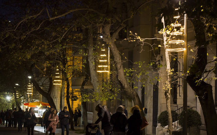 Παπαστράτος: Συμμετέχει στην πρωτοβουλία του Δήμου Αθηναίων για τα πιο φωτεινά Χριστούγεννα της πόλης