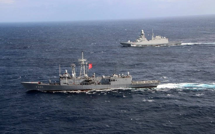 Δεν πρόκειται να επιστρέψει στους ναύσταθμους ο ελληνικός στόλος μετά τη λήξη της τουρκικής Navtex