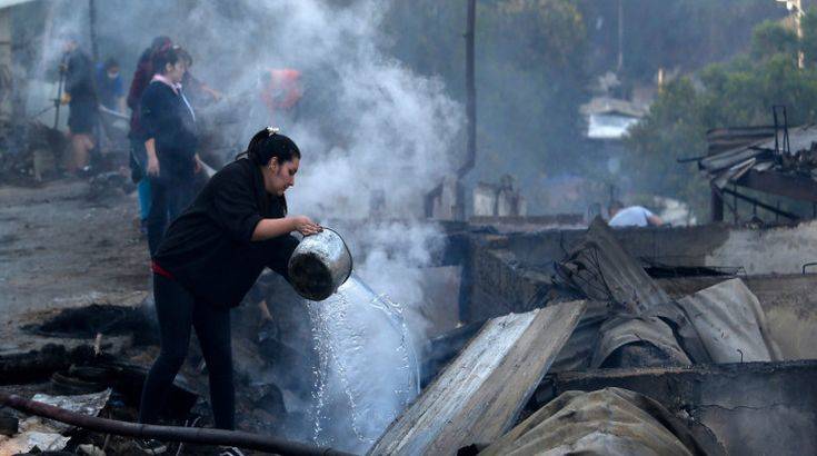 Χιλή: 150 σπίτια καταστράφηκαν από πυρκαγιά στο τουριστικό Βαλπαραΐσο