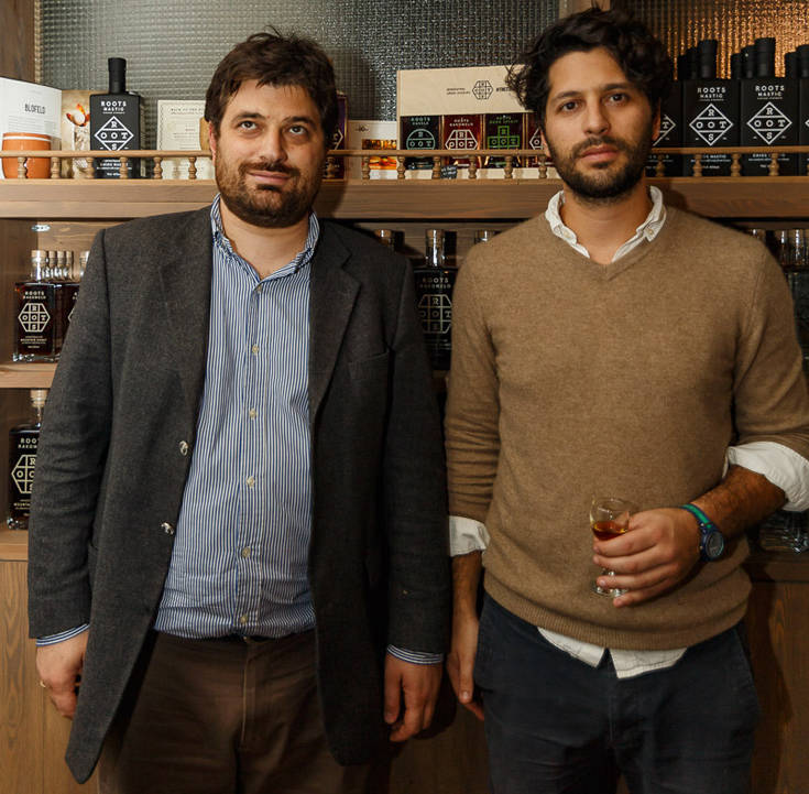 Το Roots Rakomelo Pop-Up Bar άνοιξε τις πόρτες του – Newsbeast