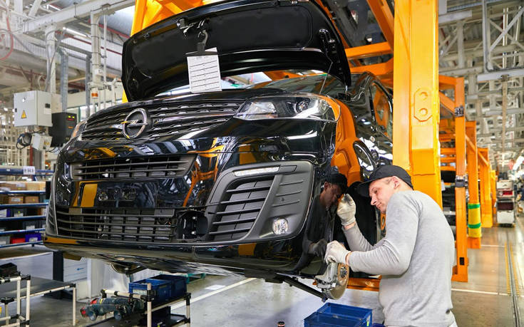 Η Opel επιστρέφει στη Ρωσία: Τα Zafira Life και Grandland X σε επιλεγμένα καταστήματα