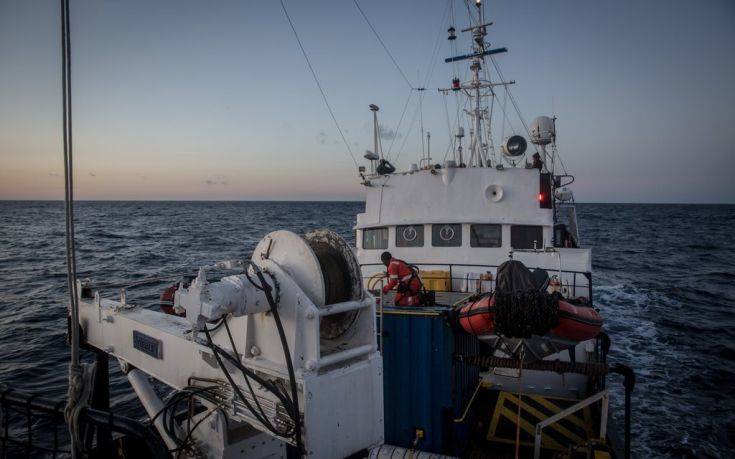 Σε λιμάνι της Σικελίας θα αποβιβαστούν 32 μετανάστες που διασώθηκαν από το πλοίο Alan Kurdi