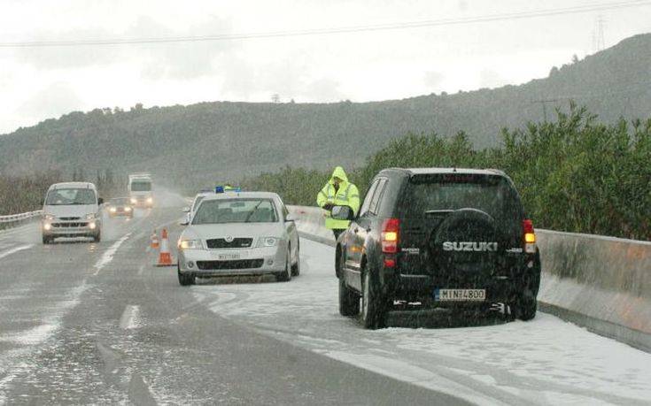 Συνεχίζει την επέλαση της η κακοκαιρία «Ζηνοβία»