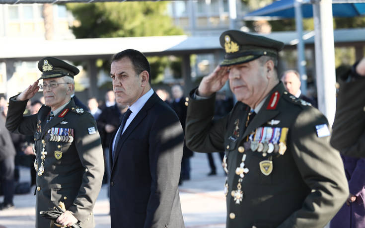 Άλλαξε χέρια το Γενικό Επιτελείο Στρατού – Παραινέσεις από Γ. Καμπά και Χ. Λαλούση