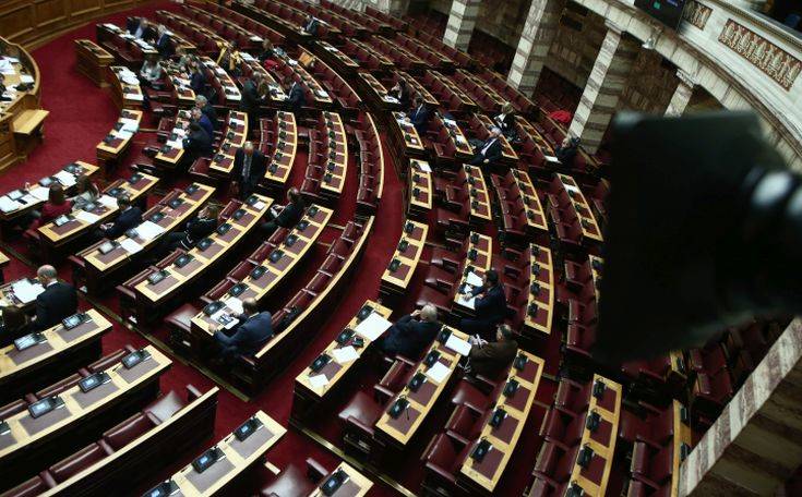Γιατί οι Έλληνες βουλευτές ανήκουν στην ομάδα υψηλότατου κινδύνου να προσβληθούν από κορονοϊό