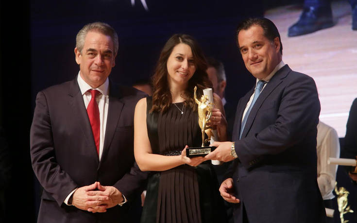 Νέο βραβείο για την e-fresh.gr από το ΕΒΕΑ και τον υπουργό ανάπτυξης