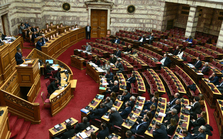 Βουλή: Πέρασε το νομοσχέδιο για την αξιολόγηση των ΑΕΙ