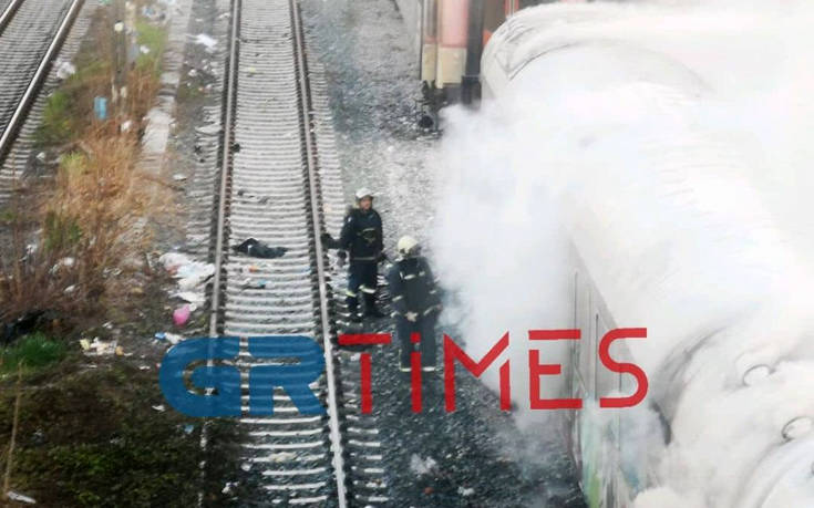 Φωτιά σε βαγόνια τρένου στη Θεσσαλονίκη