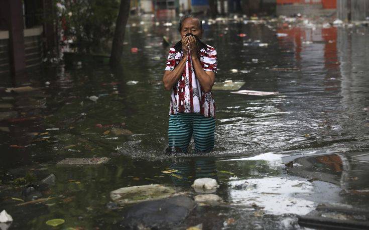 Τουλάχιστον 53 νεκροί από τις πλημμύρες στην Ινδονησία