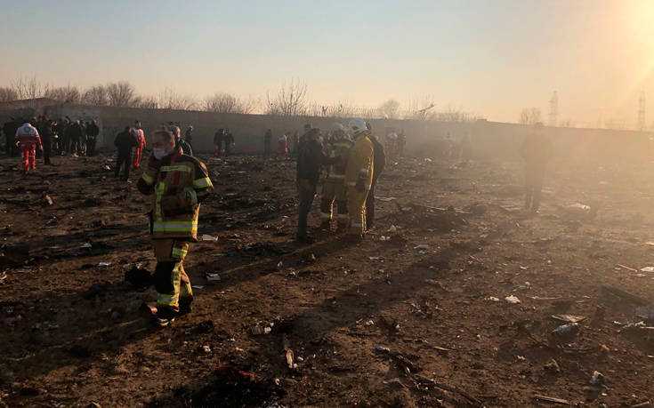 Αεροπορική τραγωδία στο Ιράν: Ο Ουκρανός πρόεδρος επιβεβαιώνει πως δεν υπάρχουν επιζώντες