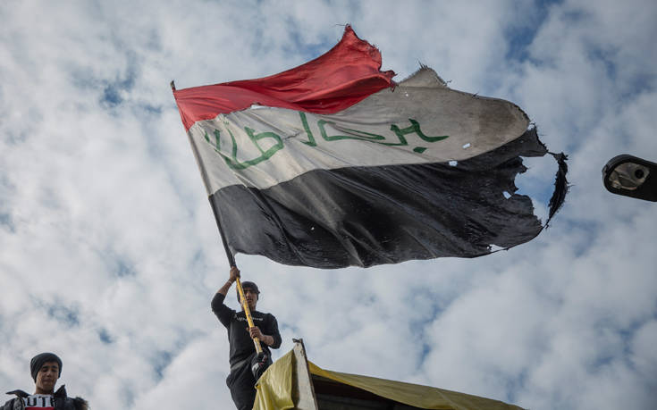 Ιράκ: Χιλιάδες αντικυβερνητικοί διαδηλωτές καταγγέλλουν το Ιράν και τις ΗΠΑ