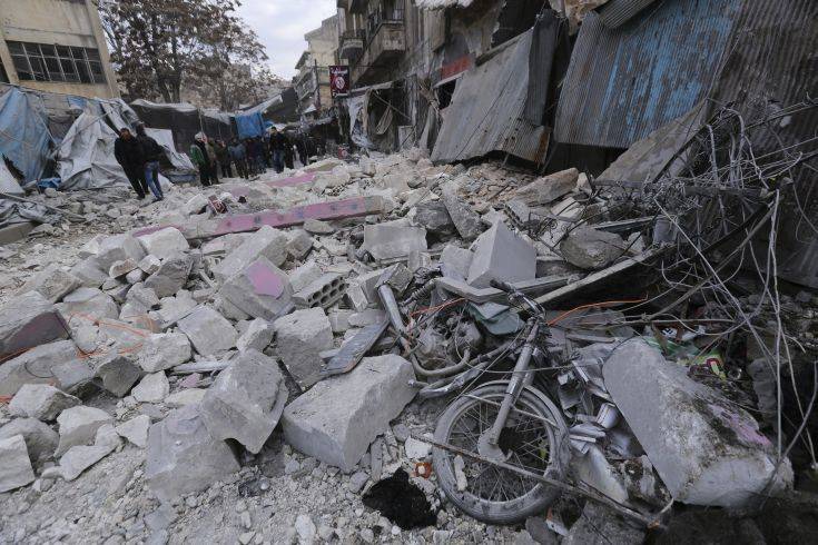 Πέντε άμαχοι σκοτώθηκαν σε ρωσική αεροπορική επιδρομή στο Χαλέπι
