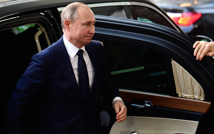 Πούτιν: Κρίσιμες οι επόμενες δύο με τρεις εβδομάδες για τον κορονοϊό στη Ρωσία