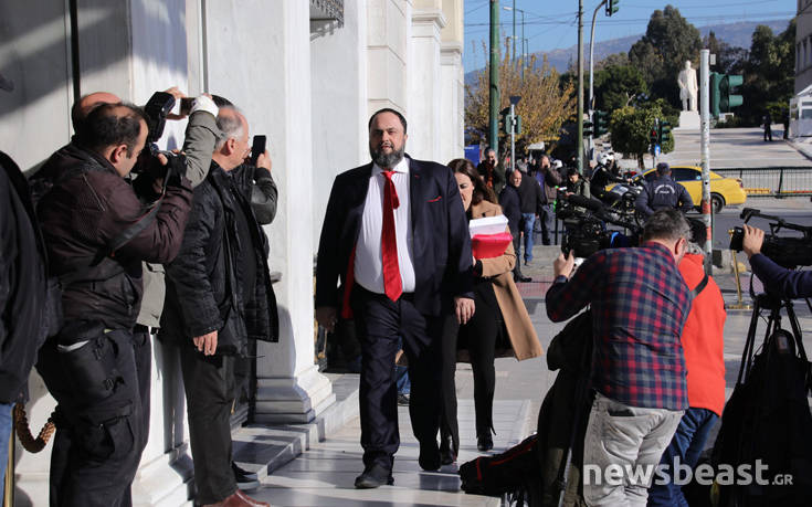 Με τα πόδια στη «Μεγάλη Βρετανία» ο Βαγγέλης Μαρινάκης για τη συνάντηση των Big 4