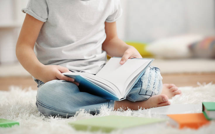 Πώς ο γονιός θα ωθήσει το παιδί του να διαβάζει βιβλία