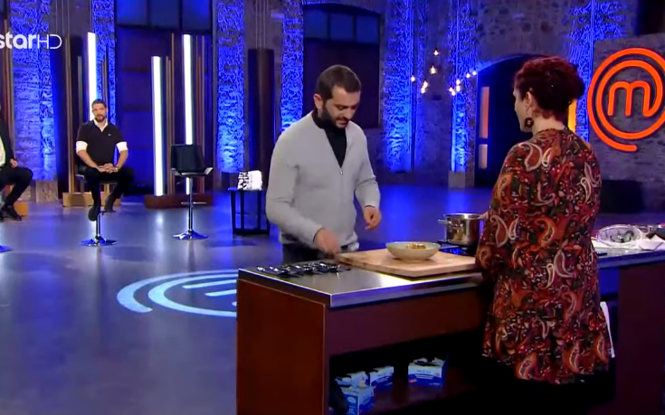 MasterChef 4: Προσπάθησε να δελεάσει τον Κουτσόπουλο δίνοντας του για προίκα… ελιές