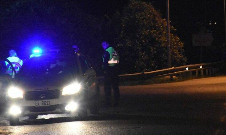 Πυροβολισμοί, εμβολισμός περιπολικού και συλλήψεις στους Αγίους Θεοδώρους