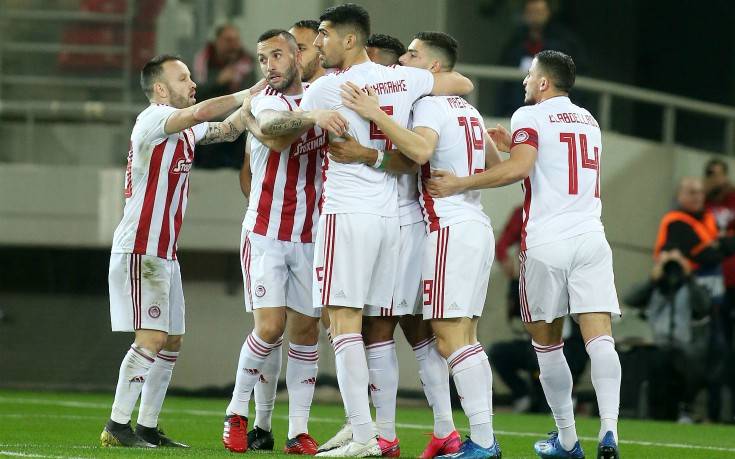 Ολυμπιακός – Ξάνθη: 2-0 στο 43′ με τον Ελ Αραμπί