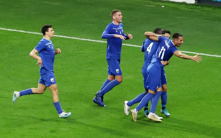 Ολυμπιακός – Λαμία: 3-2 μειώνει στο 90′ ο Βιγιάλμπα