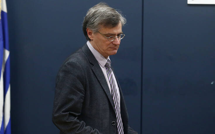 Σωτήρης Τσιόδρας: Σταδιακά θα εκτεθούμε όλοι στο νέο κορονοϊό