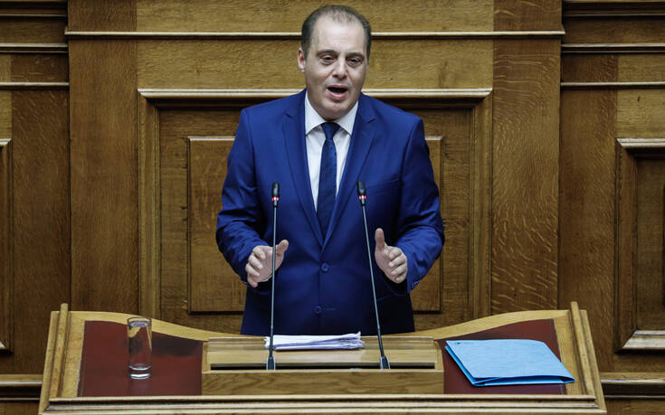 Βελόπουλος: Κυνηγάτε τους ξένους επενδυτές με το ντουφέκι και επιβάλλετε υψηλή φορολόγηση στους Έλληνες