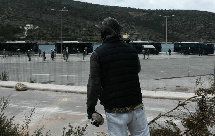Μηνυτήρια αναφορά βουλευτή του ΣΥΡΙΖΑ για «απρόκλητη επίθεση από άνδρες των ΜΑΤ»