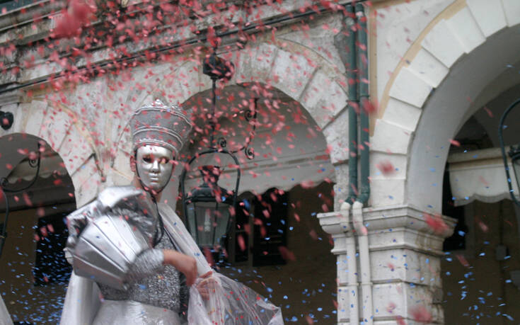 Ο κορονοϊός ακυρώνει και το καρναβάλι στην Κέρκυρα – «Δεν μπορούμε να παίζουμε με την υγεία των πολιτών»