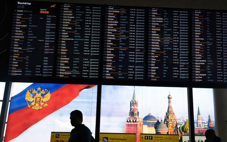 Ρωσία: Αίσιο τέλος για τους επιβάτες του Boeing που αναγκάστηκε να επιστρέψει στη Μόσχα