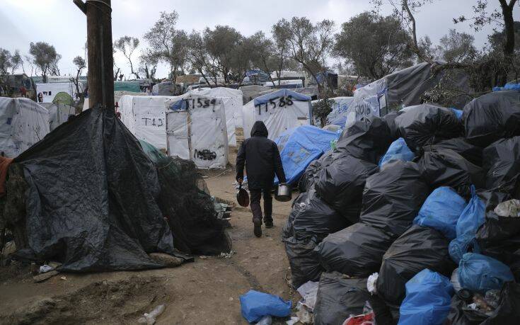 Μηταράκης: Θα κλείσουν οι σημερινές ανοικτές δομές σε Χίο, Μυτιλήνη και Σάμο