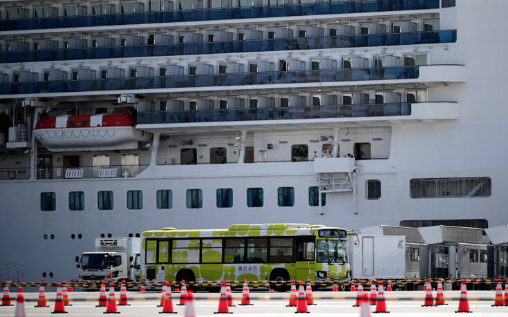 Τρεις Ρώσοι που επέβαιναν στο Diamond Princess προσβλήθηκαν από τον κορονοϊό