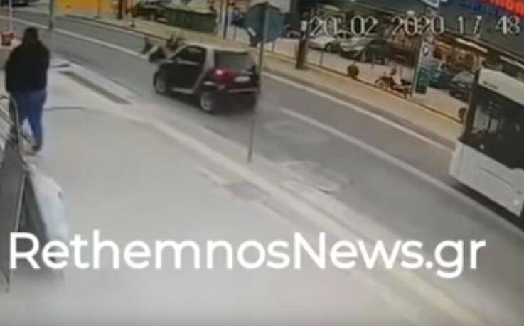 Αυτοκίνητο παρέσυρε μητέρα και παιδί στο Ρέθυμνο