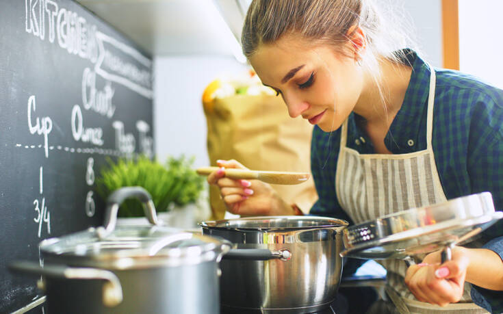 Τα 8 πράγματα που κάθε αρχάριος στην κουζίνα πρέπει να ξέρει